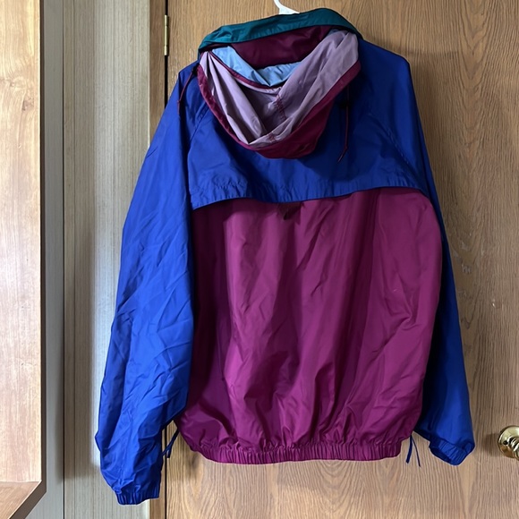 Vintage 90s Columbia Windbreaker - Picture 4 of 5